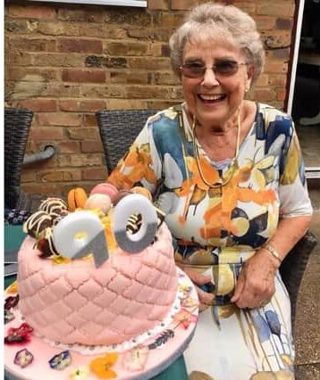 Thelma E1714394009805