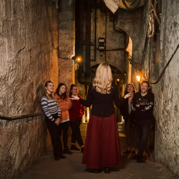 TRMKC Group On The Close 2 1024X683 1 E1727960142682