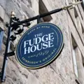 Fudge House 02 400X400