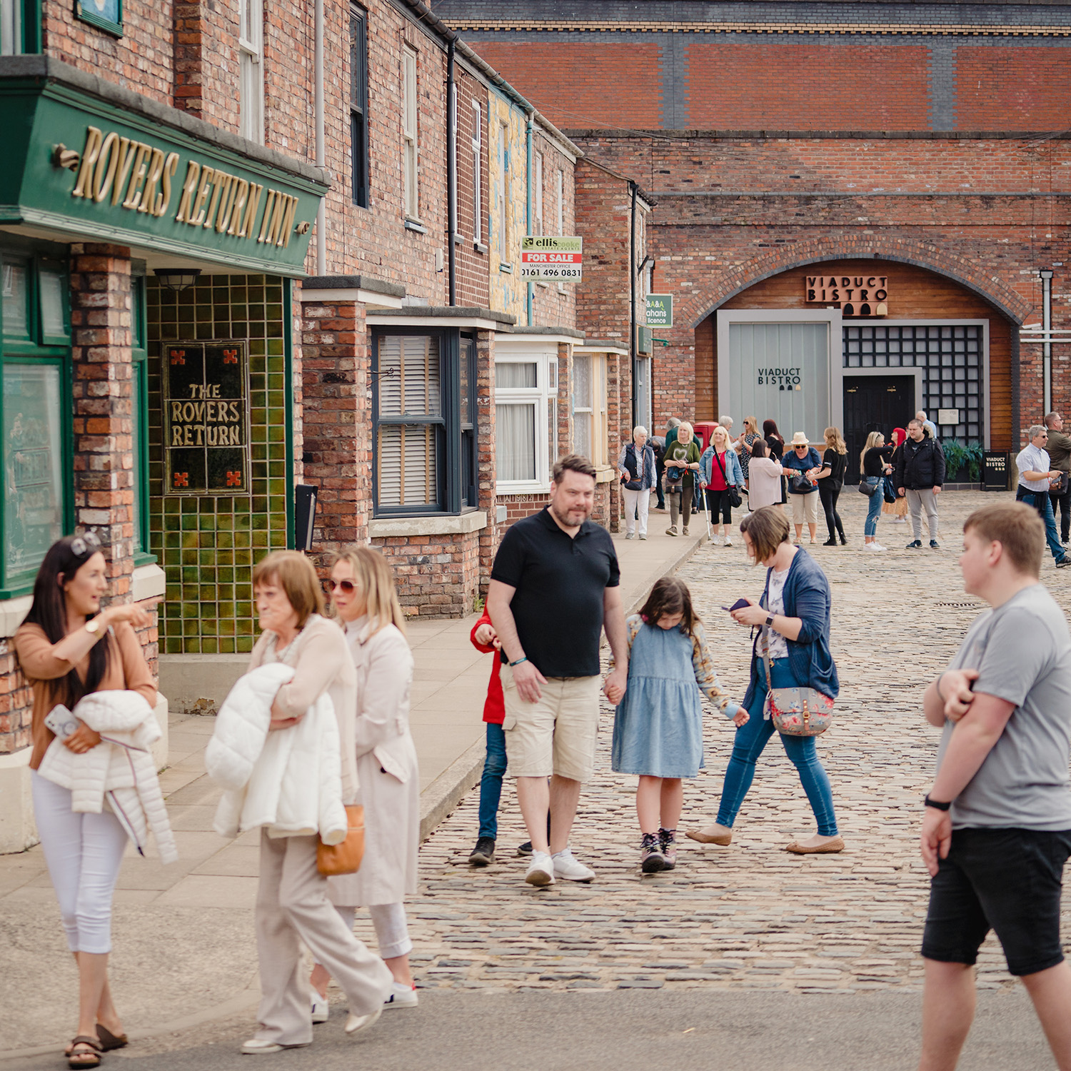 Coronation Street Tour 2
